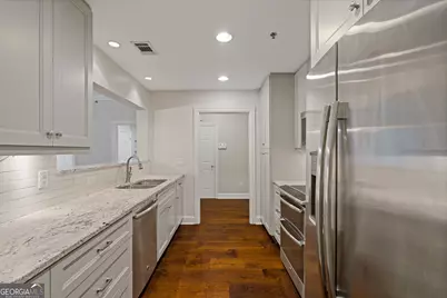 211 Colonial Homes Drive NW #2106, Atlanta, GA 30309 - Photo 25