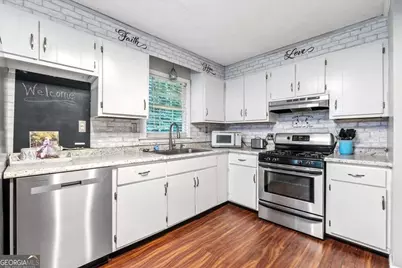 16 Hardin Drive SE, Silver Creek, GA 30173 - Photo 11