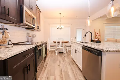 706 Lindsey Brooke Trace, Bonaire, GA 31005 - Photo 7