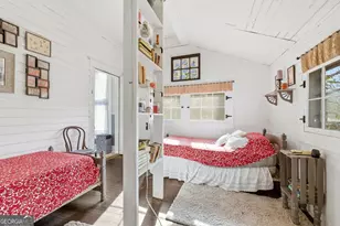 671 Washington St, Clarkesville, GA 30523 - Photo 17