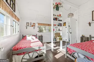 671 Washington St, Clarkesville, GA 30523 - Photo 15