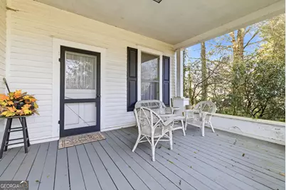 671 Washington Street, Clarkesville, GA 30523 - Photo 3