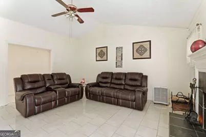 1158 Park Forest Drive NW, Lilburn, GA 30047 - Photo 9