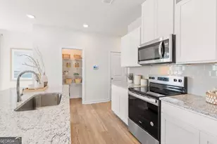 1125 Holland Rose Dr, Lawrenceville, GA 30043 - Photo 19