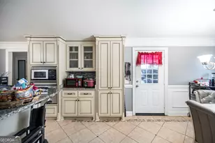 82 Oliver Dr, Warner Robins, GA 31088 - Photo 11