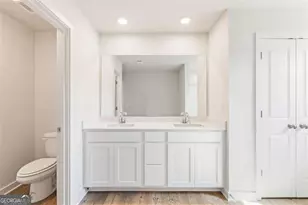 1123 Holland Rose Dr, Lawrenceville, GA 30043 - Photo 31