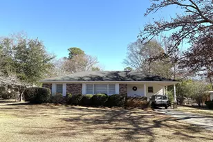 1615 Knox St, Dublin, GA 31021 - Photo 1