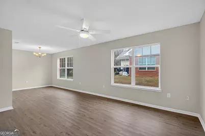 149 Laurel Ridge W, Lagrange, GA 30240 - Photo 3