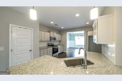 116 Camilla Drive, Carrollton, GA 30116 - Photo 9