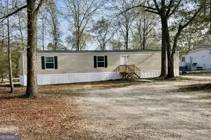 610 Poplar Wy, Metter, GA 30439 - Photo 1