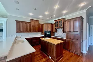708 Town and Country Dr, Adel, GA 31620 - Photo 13
