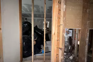 2005 Arlington Cir NW, Atlanta, GA 30318 - Photo 15