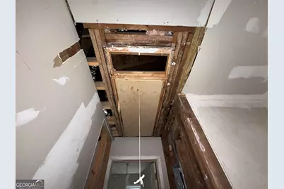 2005 Arlington Circle NW, Atlanta, GA 30318 - Photo 13