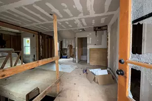 2005 Arlington Cir NW, Atlanta, GA 30318 - Photo 7