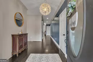 105 Honeysuckle Ln, Peachtree City, GA 30269 - Photo 5