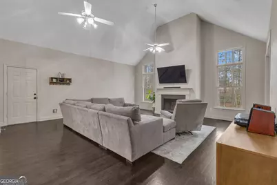 105 Honeysuckle Lane, Peachtree City, GA 30269 - Photo 19