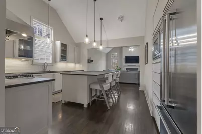 105 Honeysuckle Lane, Peachtree City, GA 30269 - Photo 7