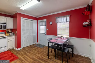 2165 S Milledge Avenue #D2, Athens, GA 30605 - Photo 11