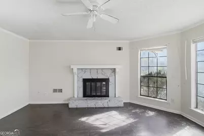 5452 Forest Path Court, Stone Mountain, GA 30088 - Photo 5