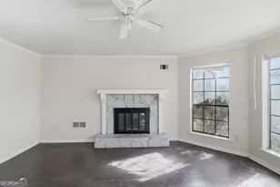 5452 Forest Path Ct, Stone Mountain, GA 30088 - Photo 5