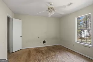 5452 Forest Path Ct, Stone Mountain, GA 30088 - Photo 15