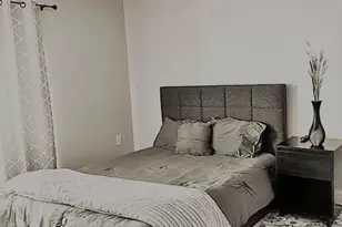 795 Hammond Dr, Sandy Springs, GA 30328 - Photo 15