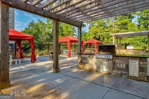 795 Hammond Dr, Sandy Springs, GA 30328 - Photo 7