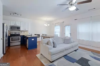 7656 Green Glade Way, Lithonia, GA 30038 - Photo 3