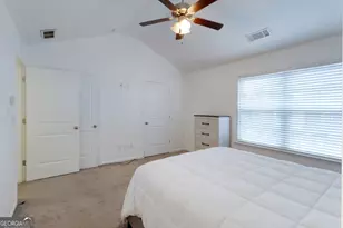 7656 Green Glade Way, Lithonia, GA 30038 - Photo 9