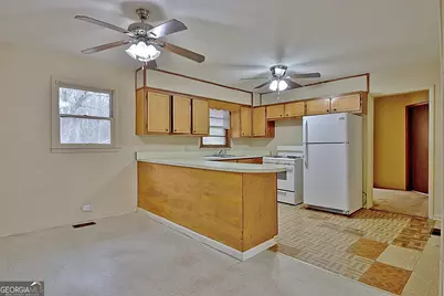 75 Camellia Drive, Newnan, GA 30263 - Photo 5