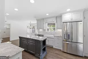3380 Wildwood Rd, Suwanee, GA 30024 - Photo 7