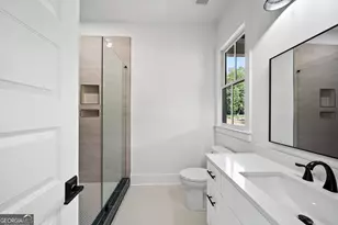 37 Alcovy Springs Dr, Monroe, GA 30656 - Photo 33