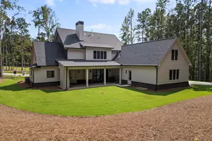 37 Alcovy Springs Dr, Monroe, GA 30656 - Photo 5