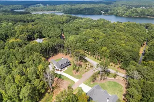 37 Alcovy Springs Dr, Monroe, GA 30656 - Photo 5