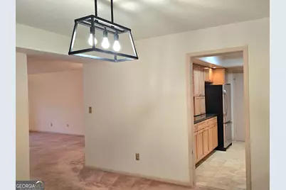 6851 Roswell Rd #I13, Sandy Springs, GA 30328 - Photo 5