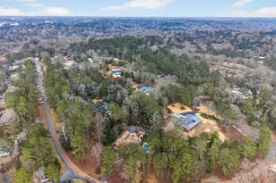 220 Tanglewood Dr, Athens, GA 30606 - Photo 3