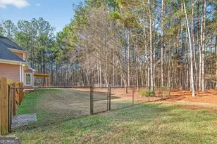 1660 Oconee Crossing Cir, Bogart, GA 30622 - Photo 7