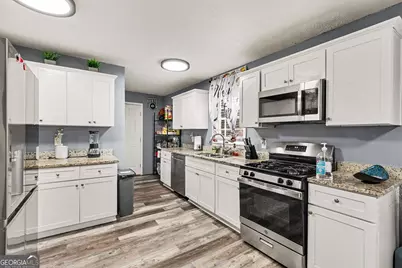 7133 Carolyn Circle, Lithia Springs, GA 30122 - Photo 5