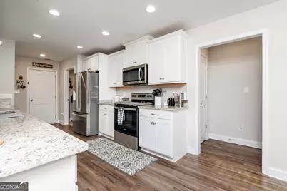 611 Broderick Circle, Warner Robins, GA 31088 - Photo 11