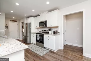 611 Broderick Cir, Warner Robins, GA 31088 - Photo 11