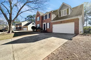 1890 Tree Brooke Ln, Snellville, GA 30078 - Photo 3