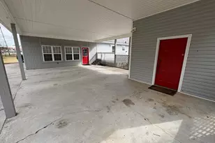 1975 Broad St, Statham, GA 30666 - Photo 9