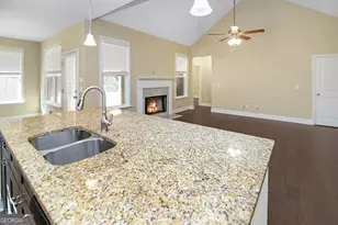 312 Lana Ln, Lagrange, GA 30241 - Photo 7