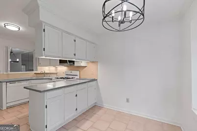 103 Mary Gay Court, Decatur, GA 30030 - Photo 5