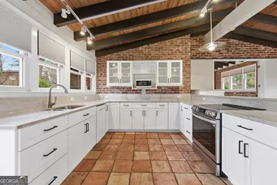 3302 Wynn Drive, Avondale Estates, GA 30002 - Photo 3