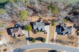 225 Hidden Lake Dr, Fayetteville, GA 30215 - Photo 5