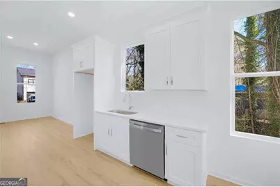 3213 McHenry Avenue, Scottdale, GA 30079 - Photo 5