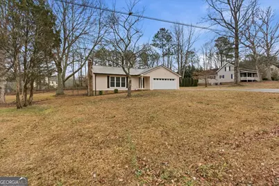 136 Jennifer Lane, Carrollton, GA 30116 - Photo 3