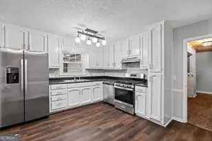 136 Jennifer Ln, Carrollton, GA 30116 - Photo 15