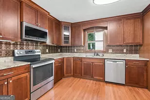 3602 Pebble Hill Dr, Marietta, GA 30062 - Photo 7